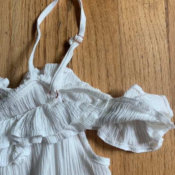 TOPSHOP Ruffle Cold Shoulder Tank (White) - Picture 5 of 5